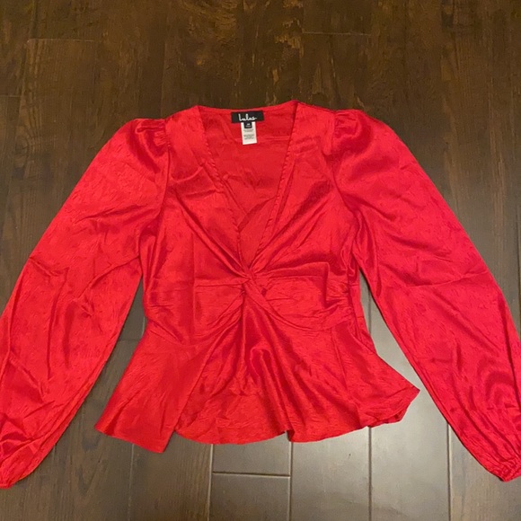 Red satin long sleeve - Picture 5 of 6